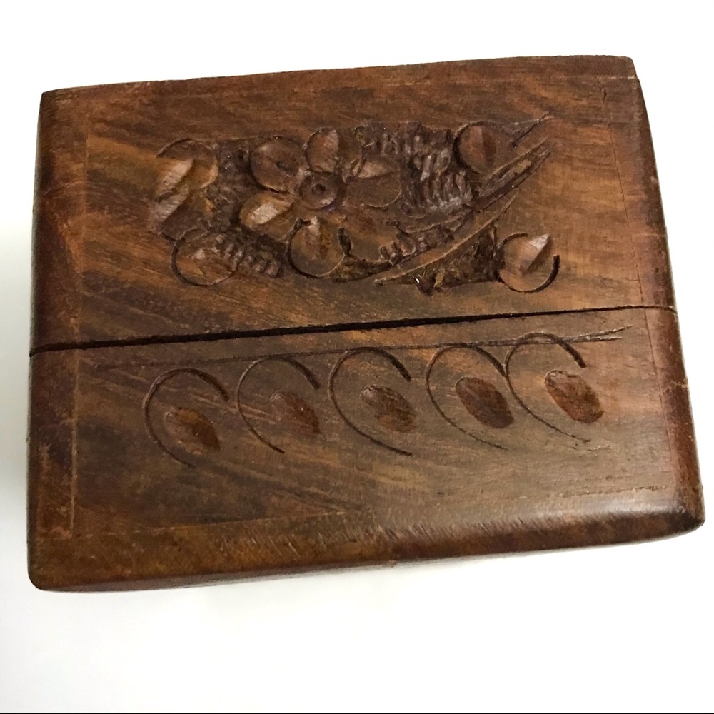 Vintage Handmade Wooden Box Handcarved - Picture 13 of 16